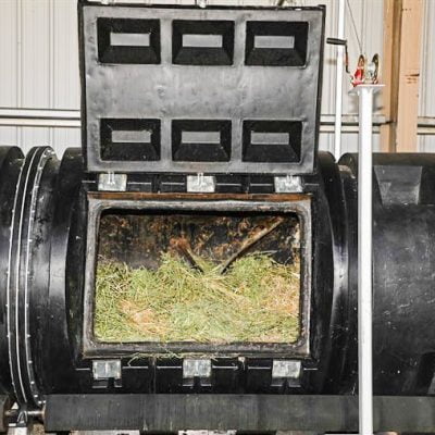 The machine that composts the bodies. Photo: CAHNRS Communications / Washington State Univ
