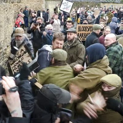 Avon Vale Hunt in Lacock, Wiltshire on Boxing Day became chaotic when foxhunt supporters clashed with hunt saboteurs