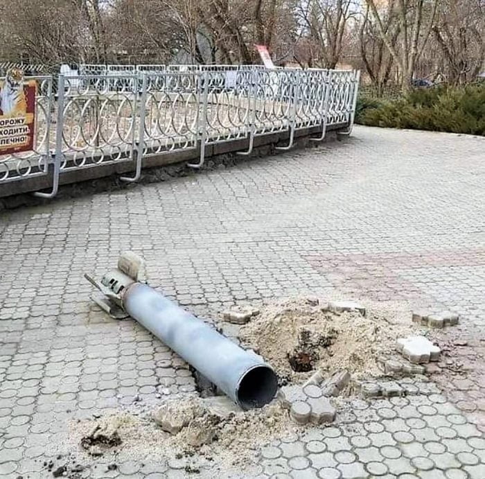 Rocket lands in Mykolayiv Zoo. It failed to detonate.